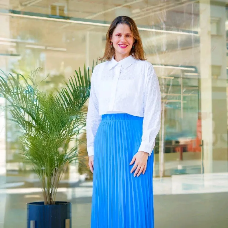 Cristina Cabal — General Manager · AVIAREPS