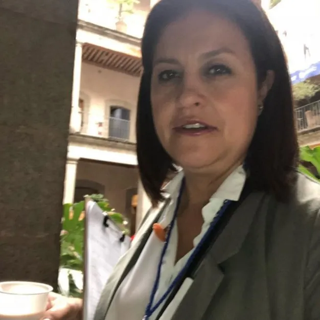 Doris Ramirez — Dirección de Secundaria · Colegio Ciudad de México