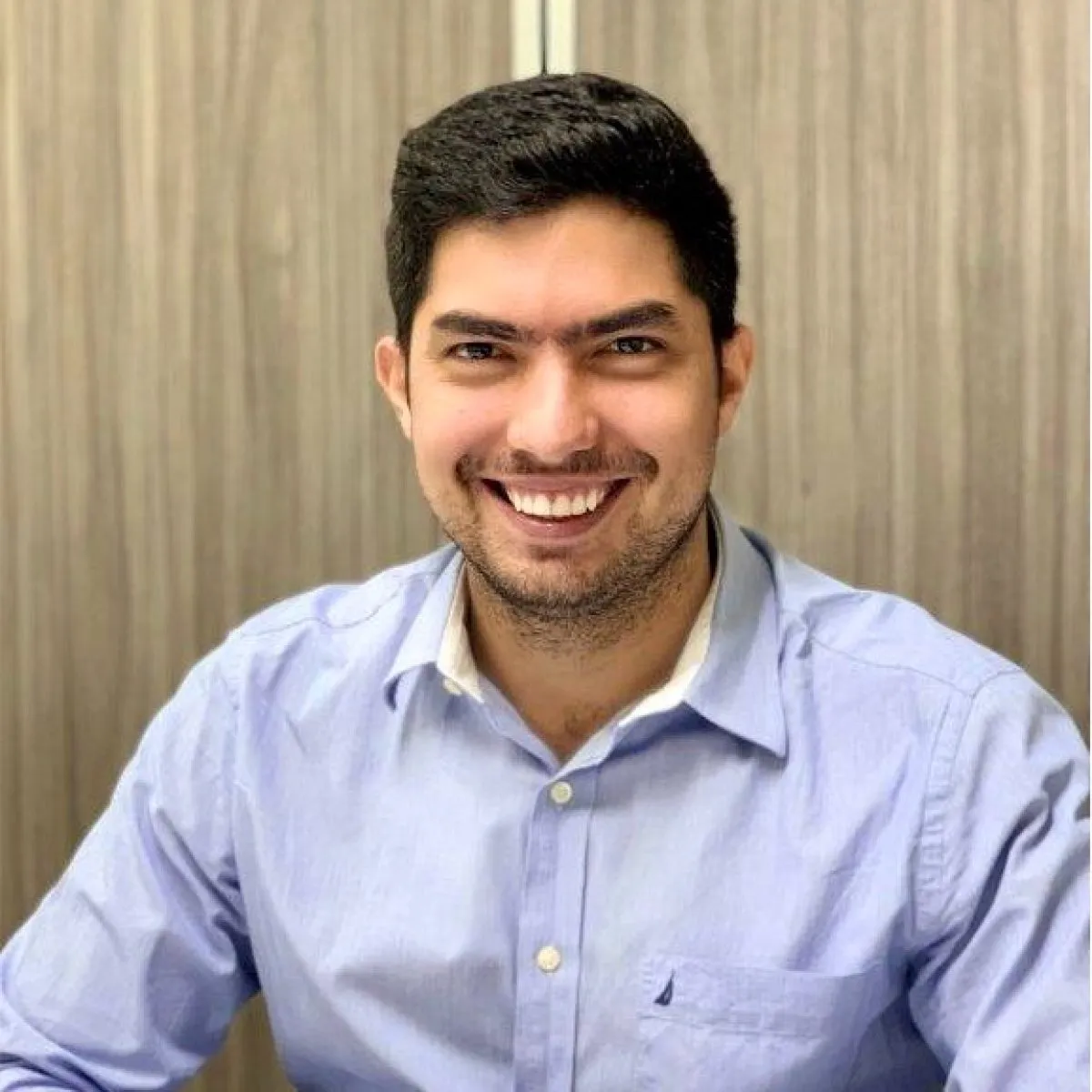 Eduardo Betancourt — Gerente de Cadena de Suministro · Baxter