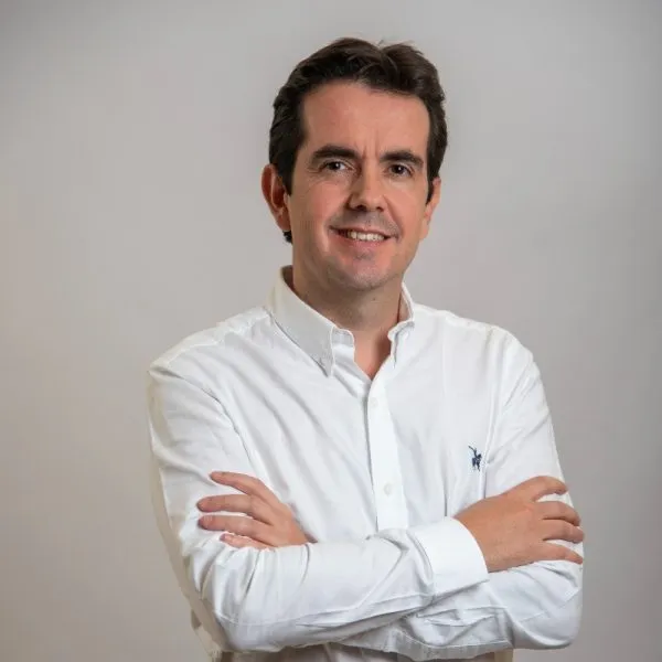 Fernando Patrón Arcila — Country Manager · Kenvue