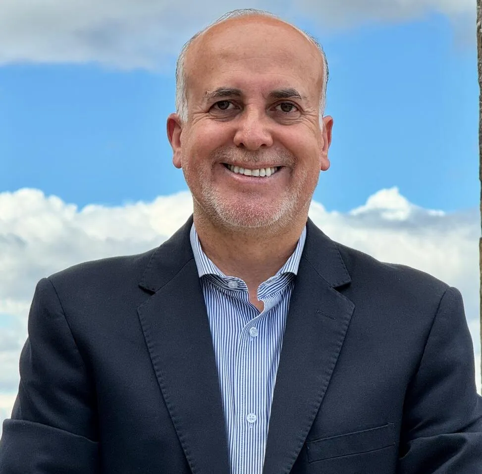 Frank Vivar — Regional Sales & Business Development Leader Andean Region · Cisco